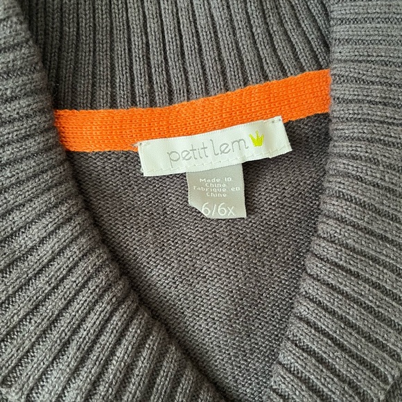 Casual Sweater - Picture 3 of 7